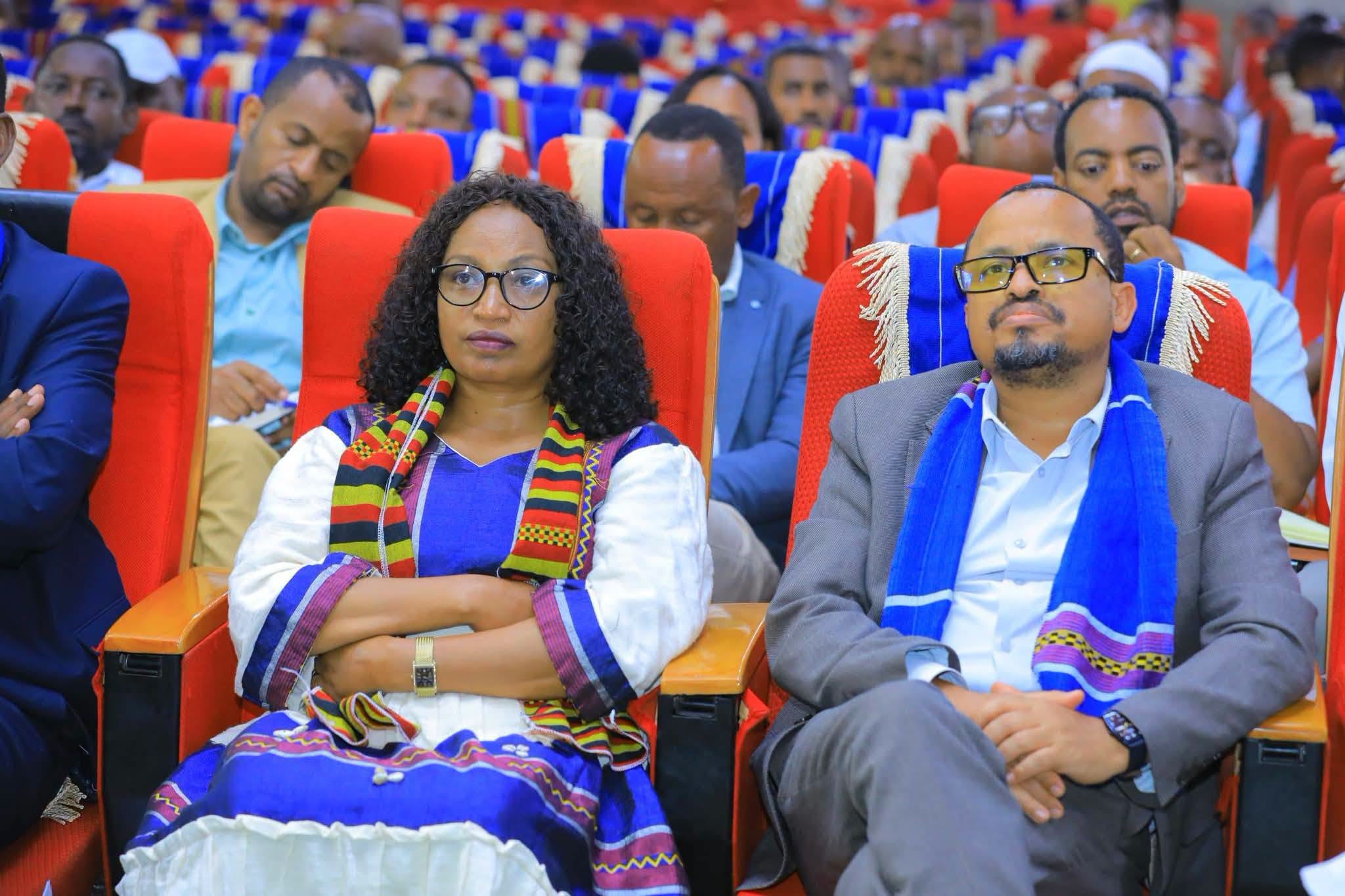 ሶስተኛው ዙር ክልል አቀፍ የአከባቢ ብክለት መከላከያ ንቅናቄ በዲላ ከተማ እየተካሄደ ይገኛል